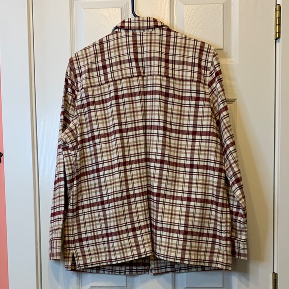 Northern Reflections Burgundy and Cream Zip Plaid Shacket Women’s Size Large - Picture 9 of 10